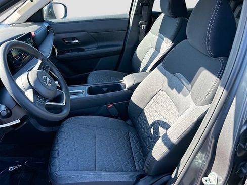 New 2026 Nissan Kicks SV w/ SV Premium Package FWD image 15