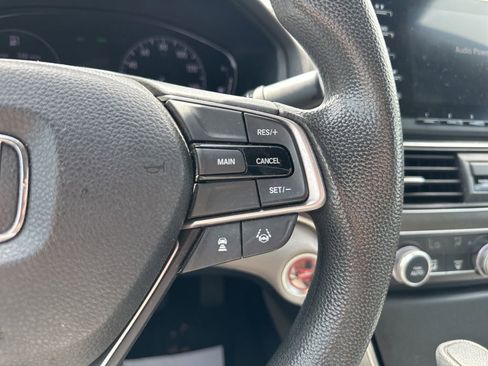 Used 2018 Honda Accord LX image 20