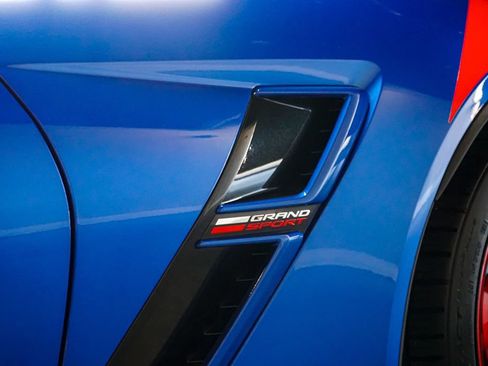 Used 2019 Chevrolet Corvette Grand Sport RWD image 50