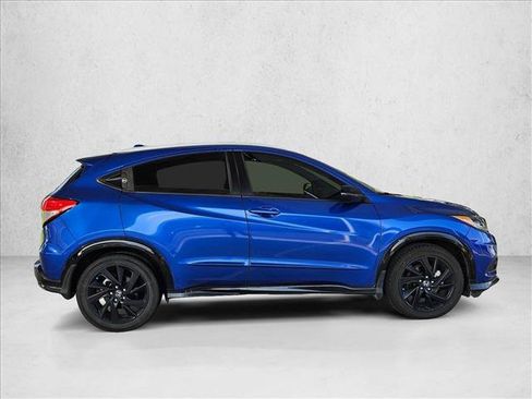 Used 2022 Honda HR-V Sport image 4