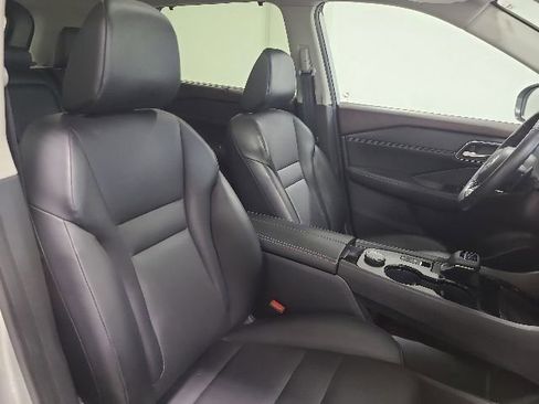 Used 2021 Nissan Rogue SV w/ Premium Package AWD/4WD image 17