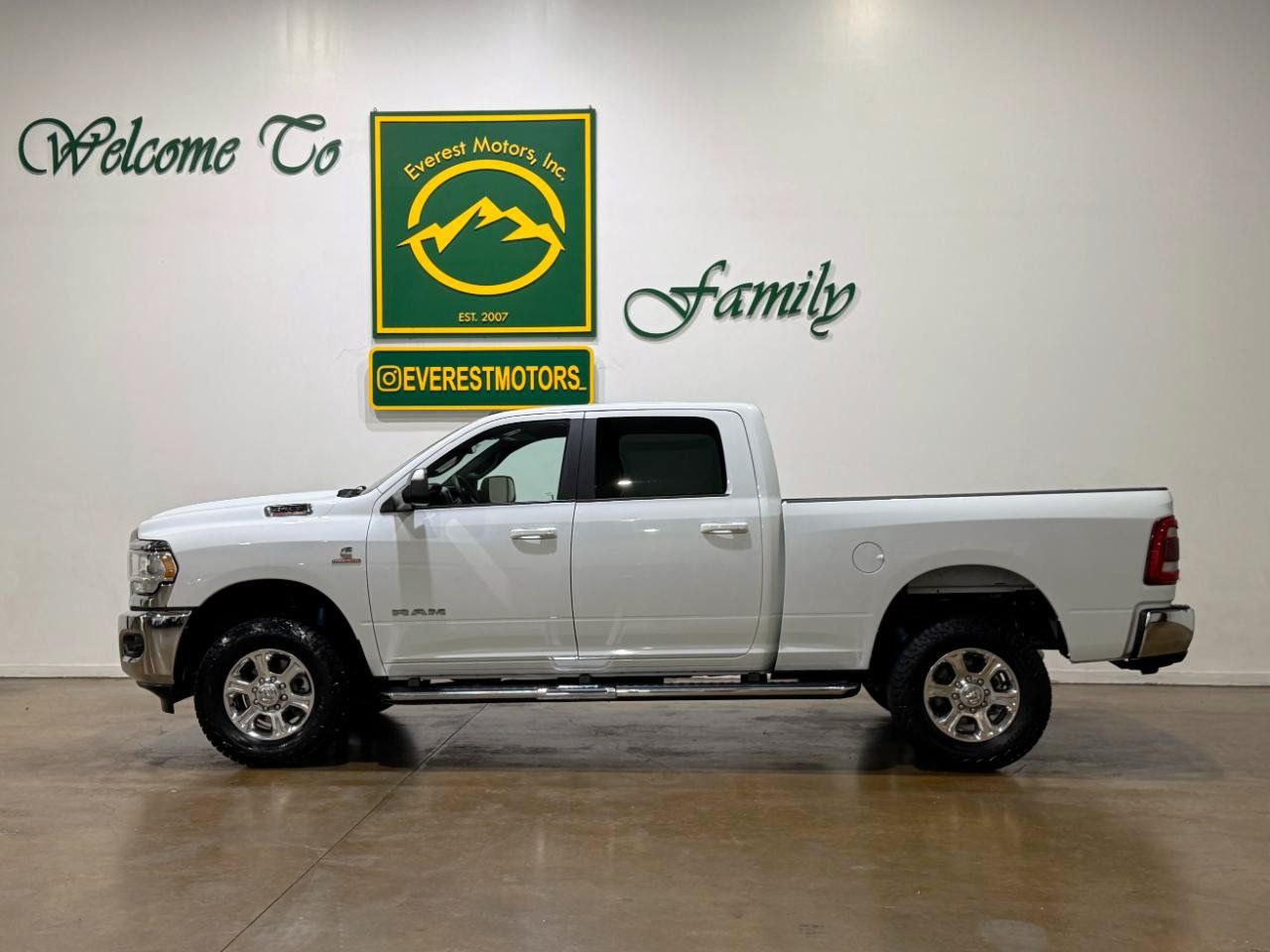 Used 2022 RAM 2500 Lone Star w/ Level C Equiment Group AWD/4WD image 5