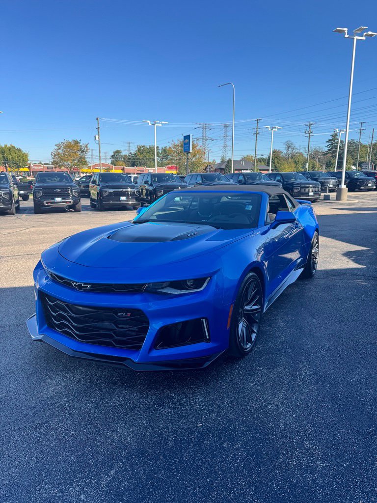 Used 2024 Chevrolet Camaro ZL1 RWD image 11
