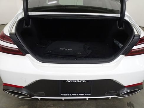 Used 2024 Genesis G70 2.5T image 14