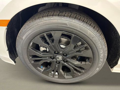 New 2026 Honda Odyssey Sport-L image 11