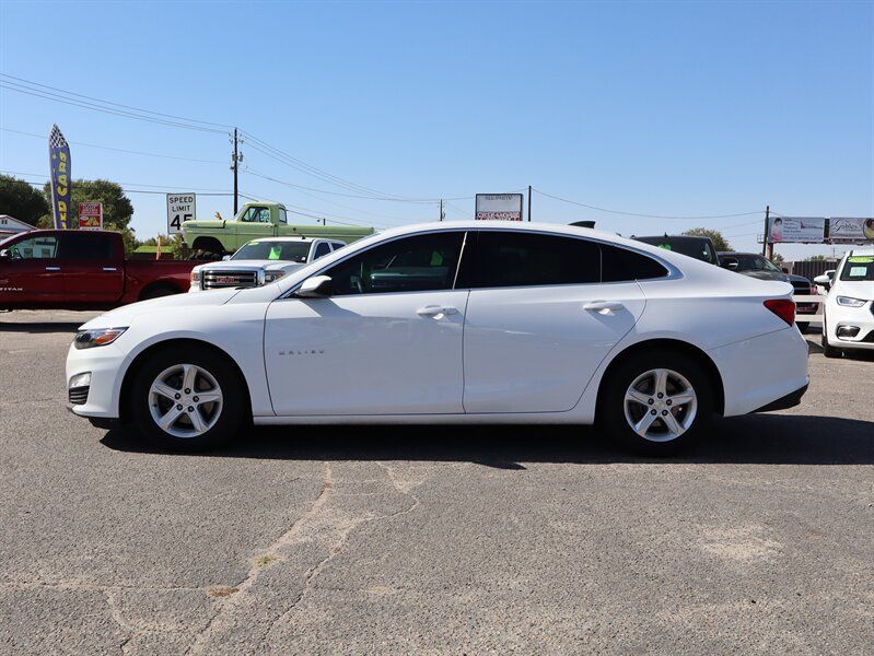 Used 2020 Chevrolet Malibu LS w/ Driver Confidence Package II FWD image 5