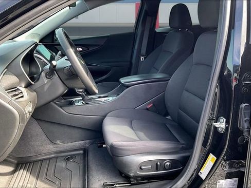 Used 2023 Chevrolet Malibu LT image 18