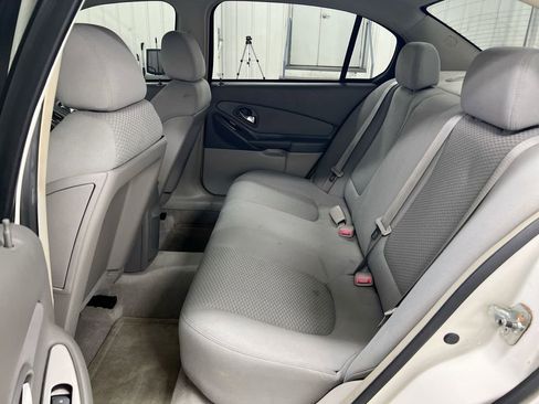 Used 2007 Chevrolet Malibu LS w/ Enhanced Safety Package FWD image 21