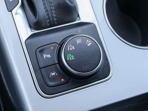 Used 2024 Chevrolet Blazer LT image 21