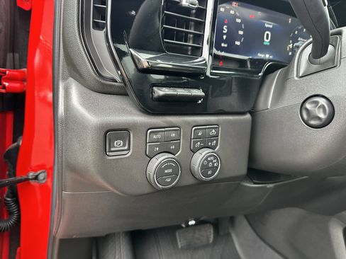 Used 2026 Chevrolet Silverado 1500 ZR2 image 16