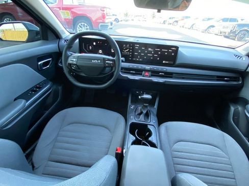 Certified 2025 Kia K4 EX FWD image 21