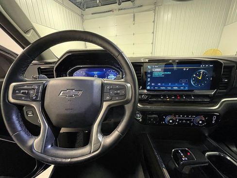 Used 2023 Chevrolet Silverado 1500 RST w/ Z71 Off-Road Package image 38