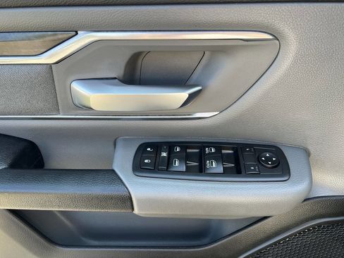 Used 2019 RAM 1500 Big Horn image 13