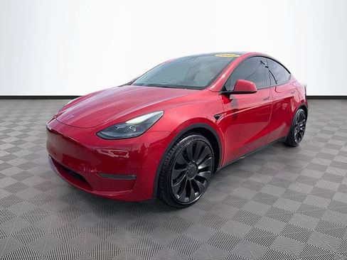 Used 2022 Tesla Model Y Performance AWD/4WD image 3