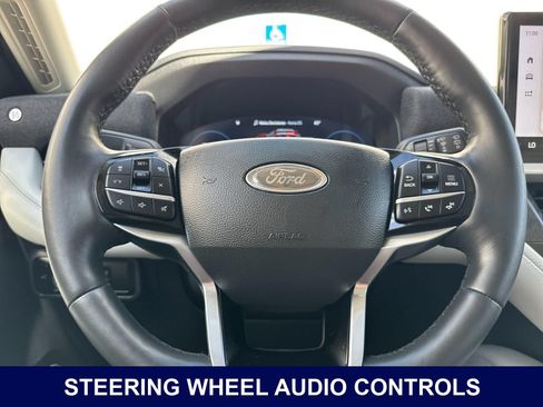 Used 2025 Ford Explorer Platinum w/ Ultimate Package RWD image 33