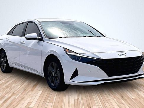 Used 2021 Hyundai Elantra Blue FWD image 8