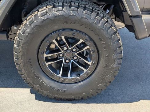 New 2026 Jeep Wrangler Unlimited Rubicon AWD/4WD image 8
