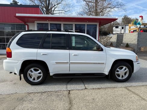 Used 2002 GMC Envoy SLT image 10