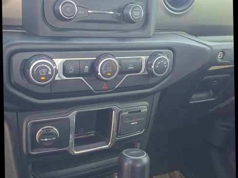 Used 2020 Jeep Gladiator Sport w/ Trailer Tow Package image 3