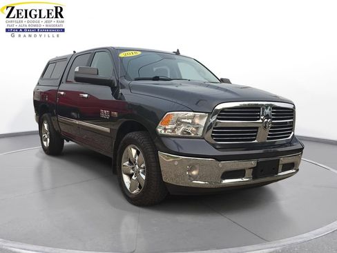 Certified 2018 RAM 1500 Big Horn AWD/4WD image 3