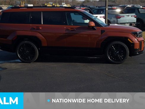 Used 2025 Hyundai Santa Fe Calligraphy image 5