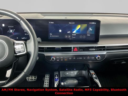 Used 2025 Kia Sorento SX FWD image 9