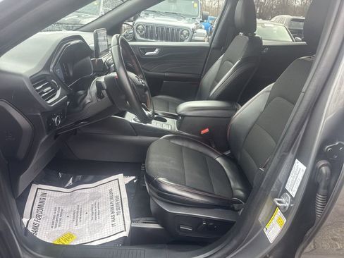 Used 2025 Ford Escape ST-Line Select image 11