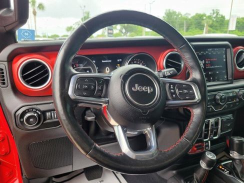Used 2021 Jeep Wrangler Unlimited Rubicon AWD/4WD image 13