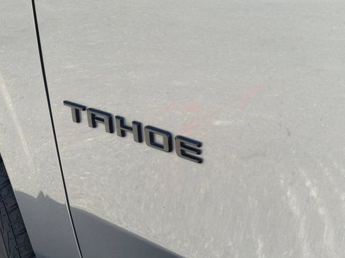 Used 2022 Chevrolet Tahoe Z71 AWD/4WD image 28