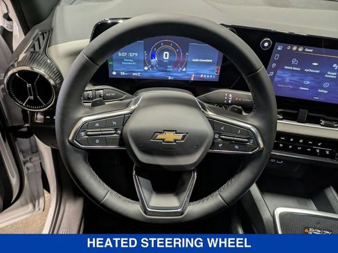 New 2026 Chevrolet Equinox LT w/ Convenience Package II image 19