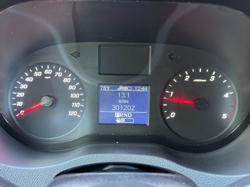 Used 2023 Mercedes-Benz Sprinter 2500 image 16