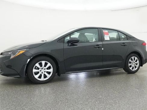 New 2026 Toyota Corolla LE image 18