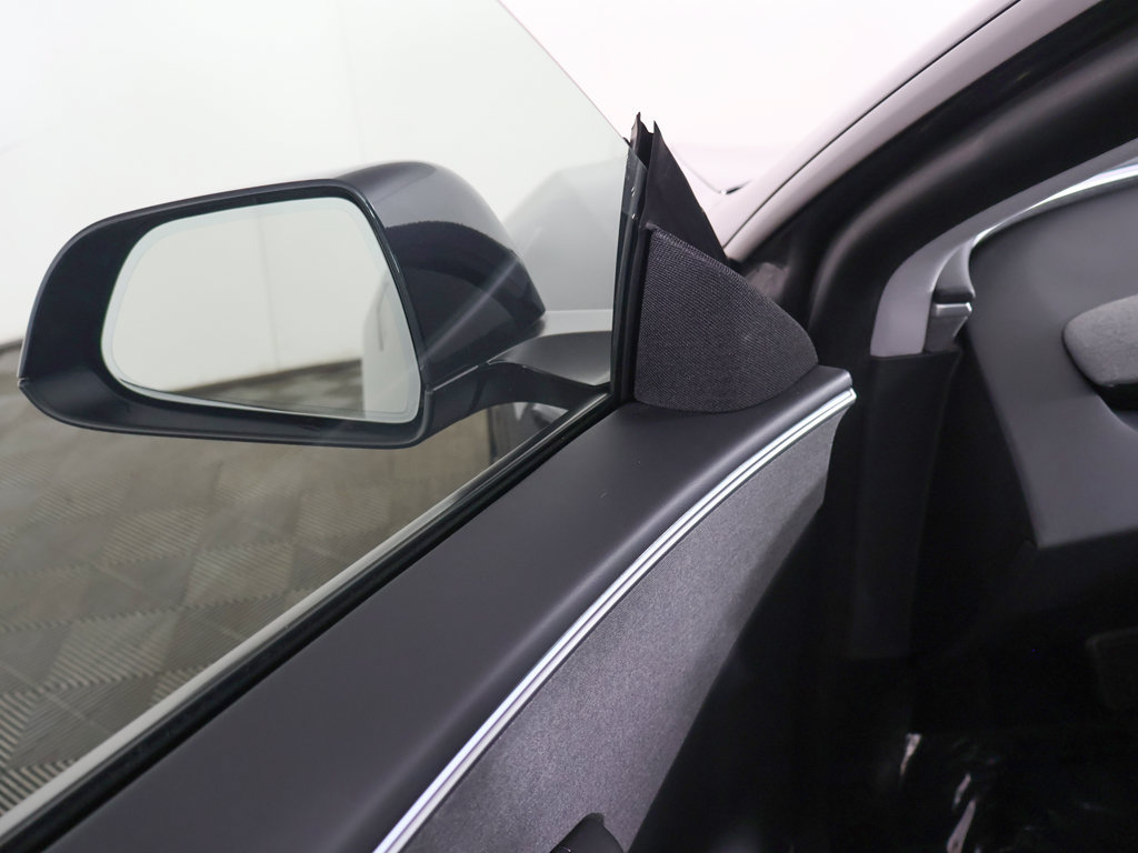 Used 2025 Tesla Model 3 Long Range RWD image 40