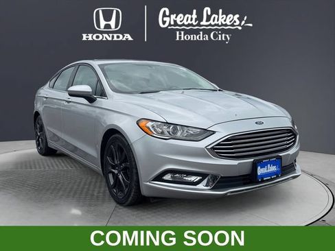 Used 2018 Ford Fusion SE w/ Equipment Group 201A FWD image 1