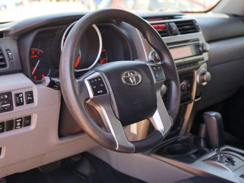 Used 2012 Toyota 4Runner SR5 w/ Convenience Pkg AWD/4WD image 14
