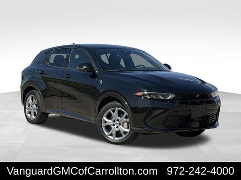 Used 2024 Dodge Hornet R/T AWD/4WD image 2