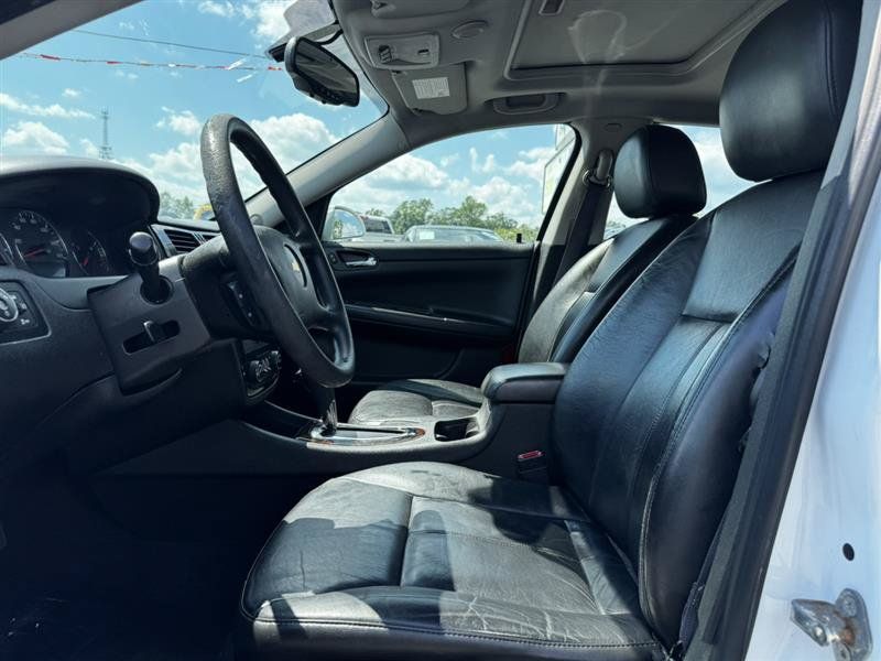 Used 2015 Chevrolet Impala LTZ FWD image 23
