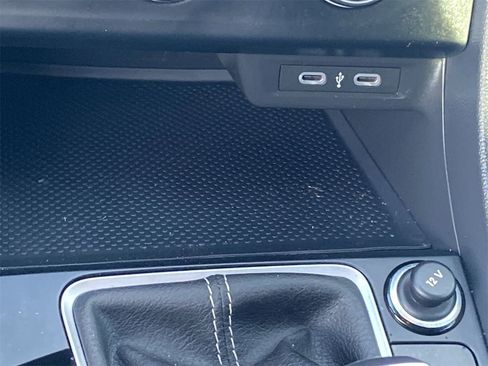 Certified 2024 Volkswagen Jetta Sport image 25