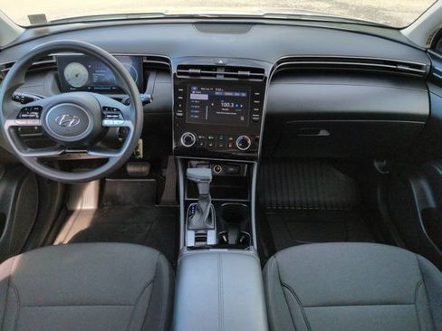 Used 2024 Hyundai Tucson SE FWD image 14