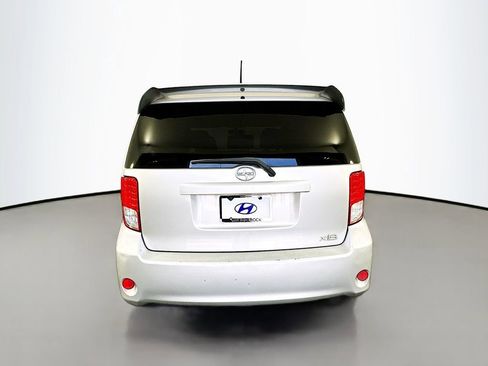 Used 2011 Scion xB image 6