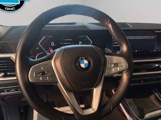 Used 2026 BMW X7 xDrive40i AWD/4WD image 13