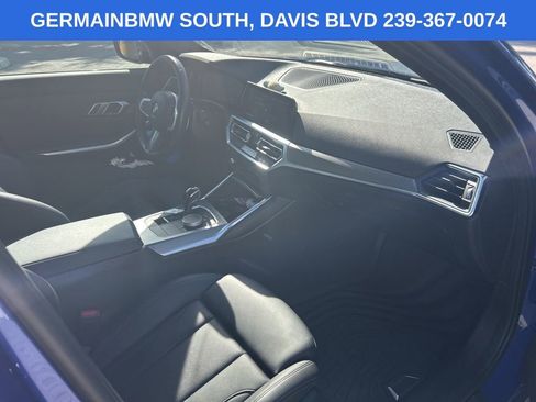 Used 2022 BMW 330i Sedan w/ M Sport Package RWD image 22