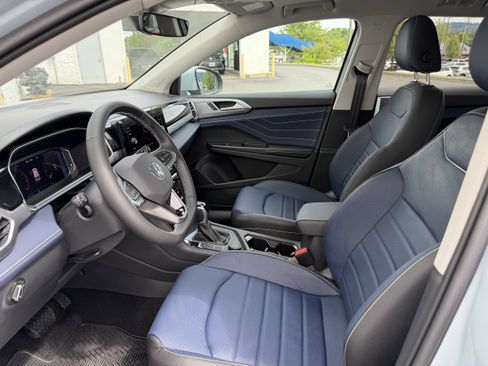 New 2026 Volkswagen Taos SEL AWD/4WD image 11