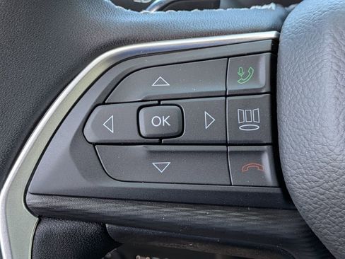 New 2026 Jeep Grand Cherokee Laredo RWD image 23