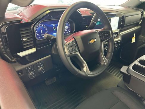 Used 2026 Chevrolet Silverado 1500 LT AWD/4WD image 15