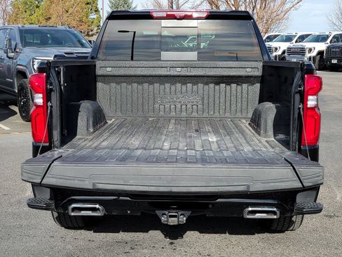 Used 2024 Chevrolet Silverado 1500 High Country image 13