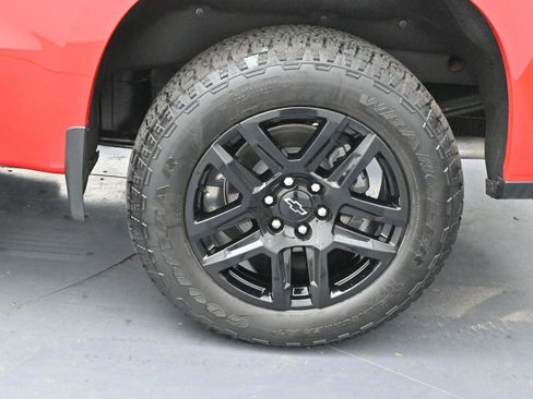 Used 2023 Chevrolet Silverado 1500 RST image 34