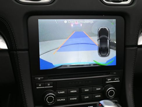 Used 2025 Porsche 718 Boxster S RWD image 19