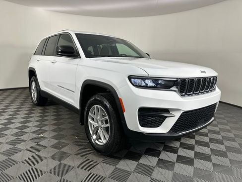 New 2026 Jeep Grand Cherokee Laredo X AWD/4WD image 10