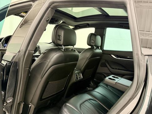 Used 2022 Maserati Levante GT image 34